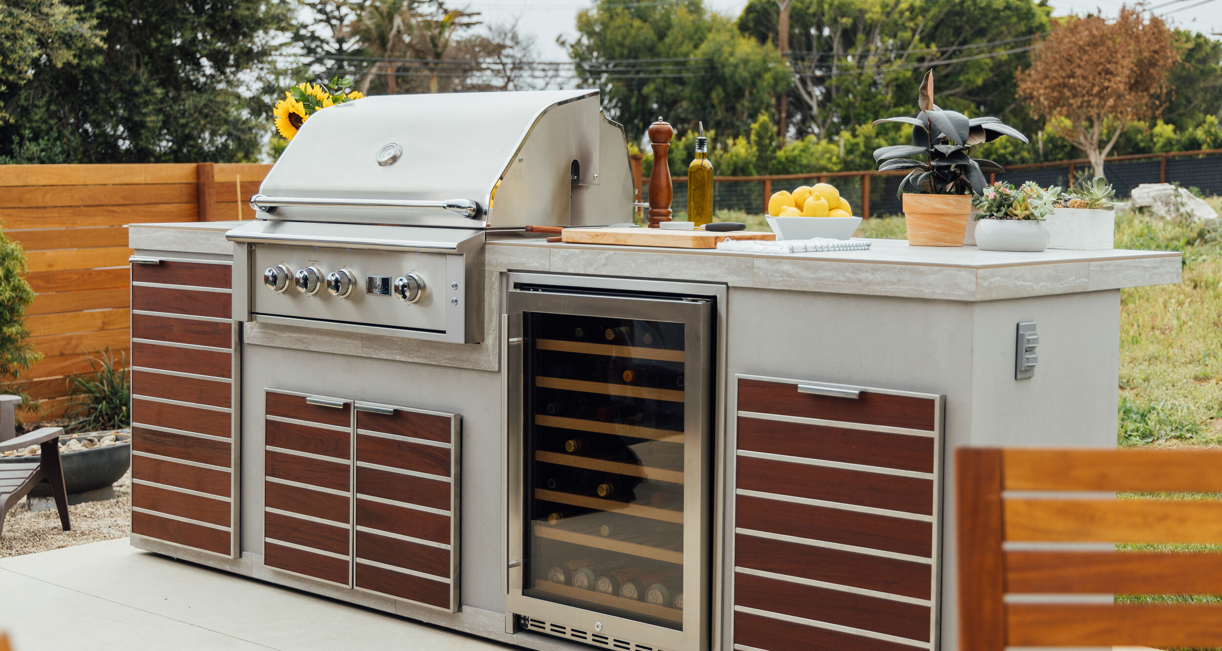 Outdoor Kitchen Accessories Buying Guide